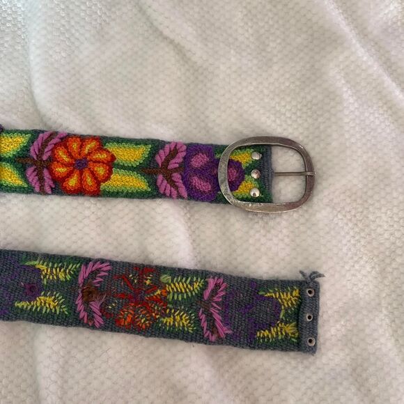 HANDMADE EMBROIDERED FLORAL WOOL BELT (MADE IN PERU) main image 6